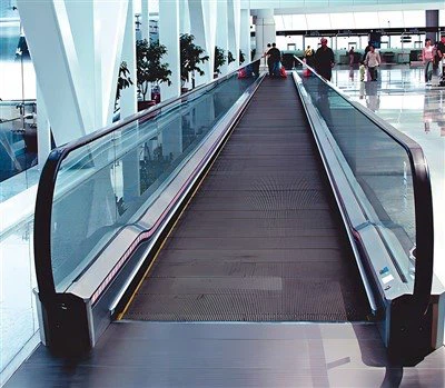 ما هو تاريخ تطور السلالم المتحركة؟